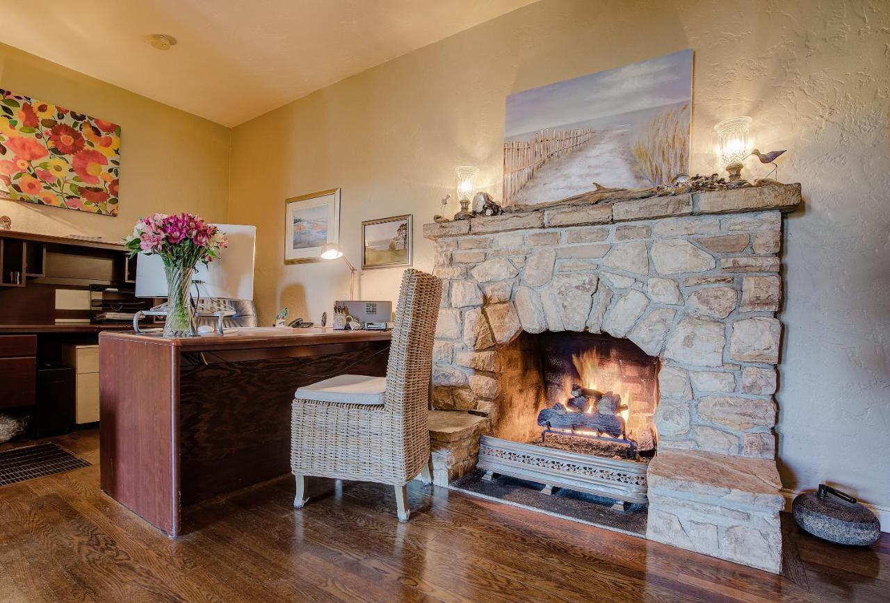 Sandpiper Inn Carmel-by-the-Sea Екстериор снимка