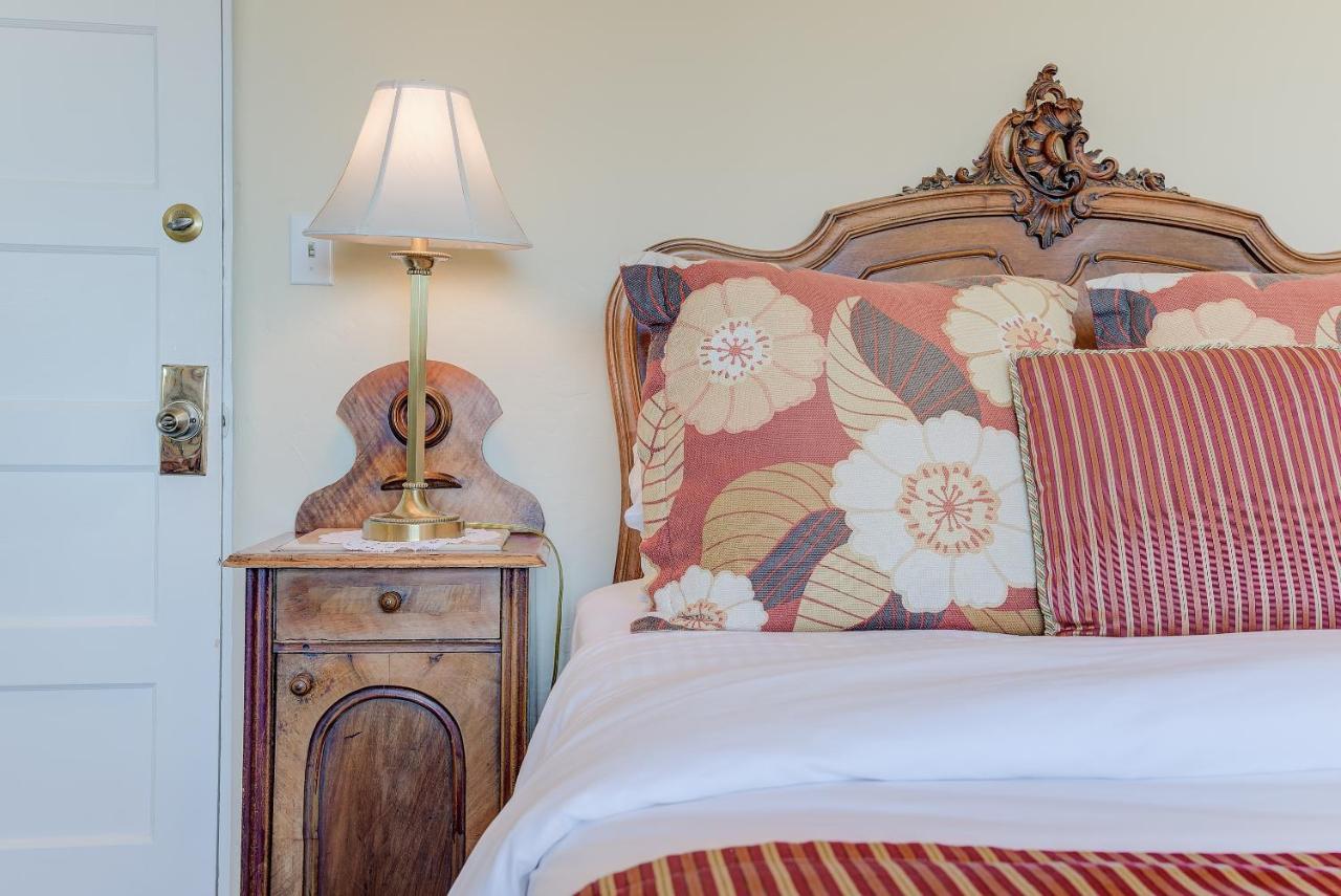 Sandpiper Inn Carmel-by-the-Sea Екстериор снимка